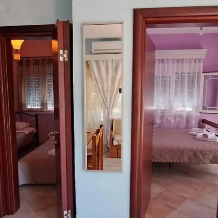 Apartment Mitselo *